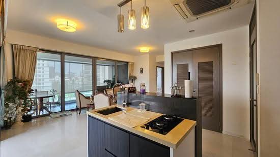 UNDERVALUED D10 Bukit Timah, FREEHOLD, 4bed 4bath 1helper Condo, Stevens Botanic MRT, SCGS, Raffles