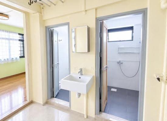 4 LORONG 7 TOA PAYOH photo 4