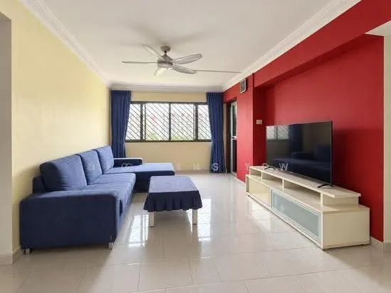 124 Pasir Ris Street 11 image 1 of 10