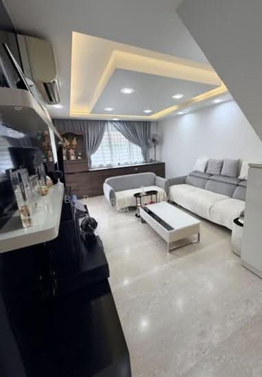 726 JURONG WEST AVENUE 5 image 1 of 3