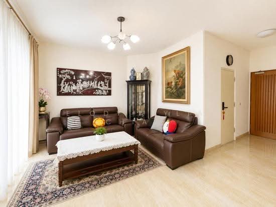 SERAYA BREEZE image 1 of 9