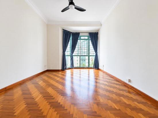 BALLOTA PARK CONDOMINIUM photo 5