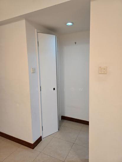 REGENT GROVE photo 4