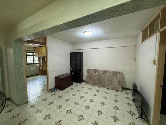 305 CLEMENTI AVENUE 4 photo 2