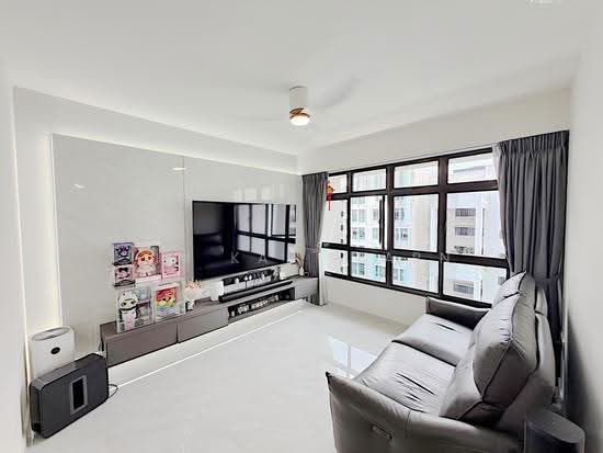112B ALKAFF CRESCENT photo 2