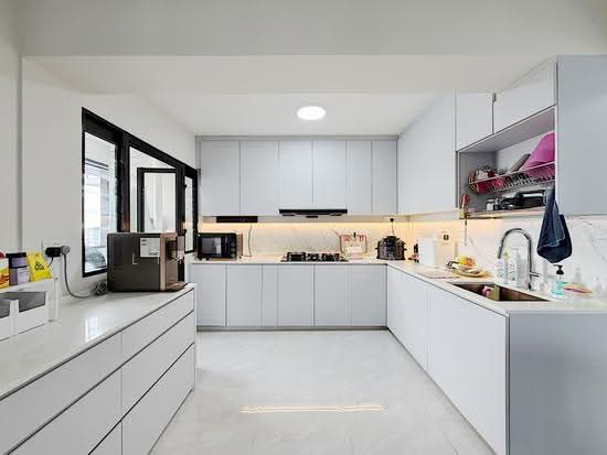 112B ALKAFF CRESCENT photo 6
