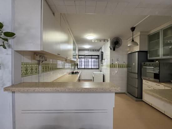 492D TAMPINES STREET 45 photo 4