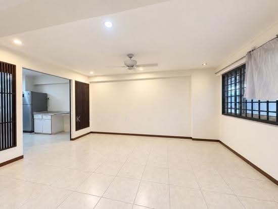 831 HOUGANG CENTRAL image 1 of 4