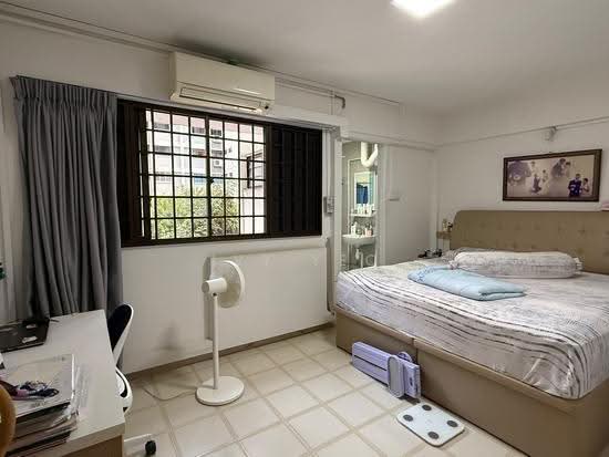 245 HOUGANG STREET 22 photo 2