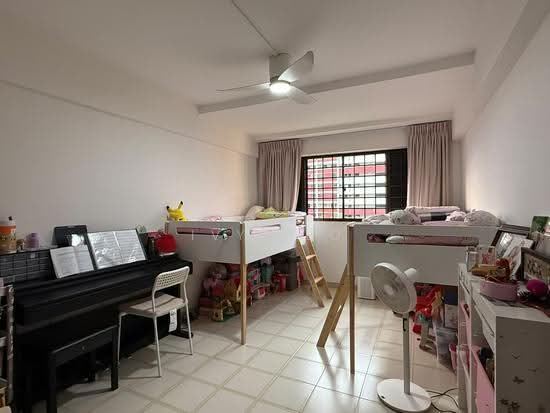 245 HOUGANG STREET 22 photo 4