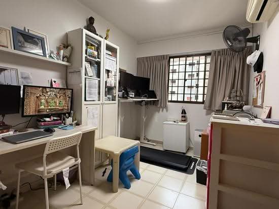 245 HOUGANG STREET 22 photo 5
