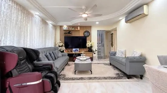 185A Rivervale Crescent image 1 of 10