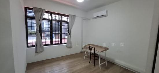 Serangoon Garden Way photo 3