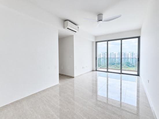 Grand Dunman image 1 of 8