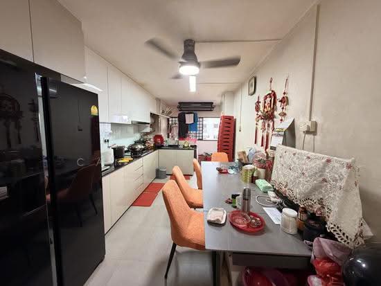 233 Ang Mo Kio Avenue 3 photo 3