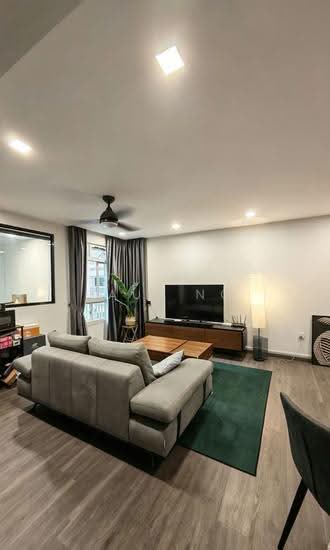 410C Fernvale Road image 1 of 10