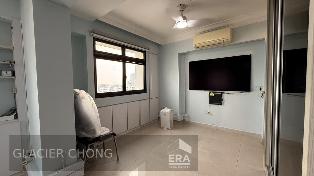 86 TELOK BLANGAH HEIGHTS photo 2