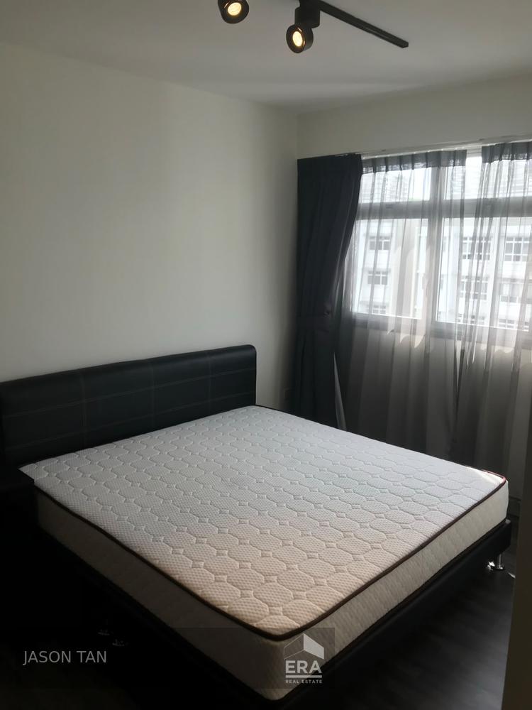 523D TAMPINES CENTRAL 7 photo 5