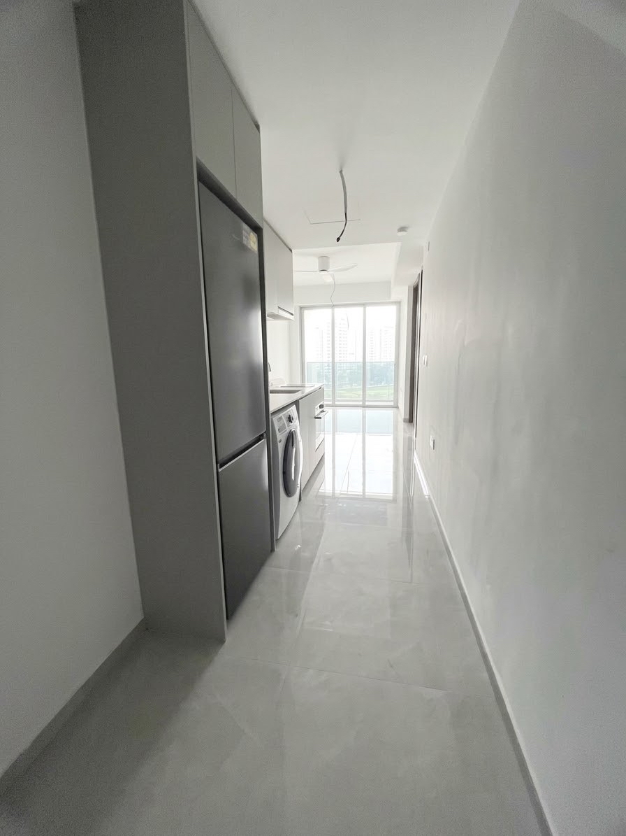 GRAND DUNMAN image 1 of 7