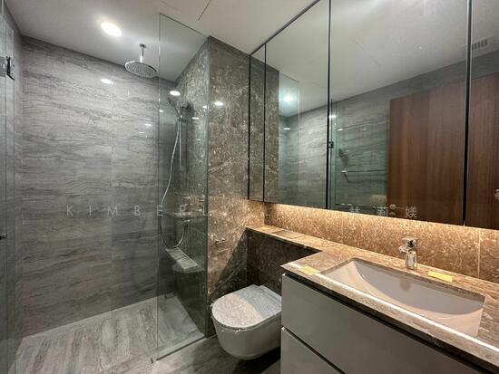 FOURTH AVENUE RESIDENCES photo 5