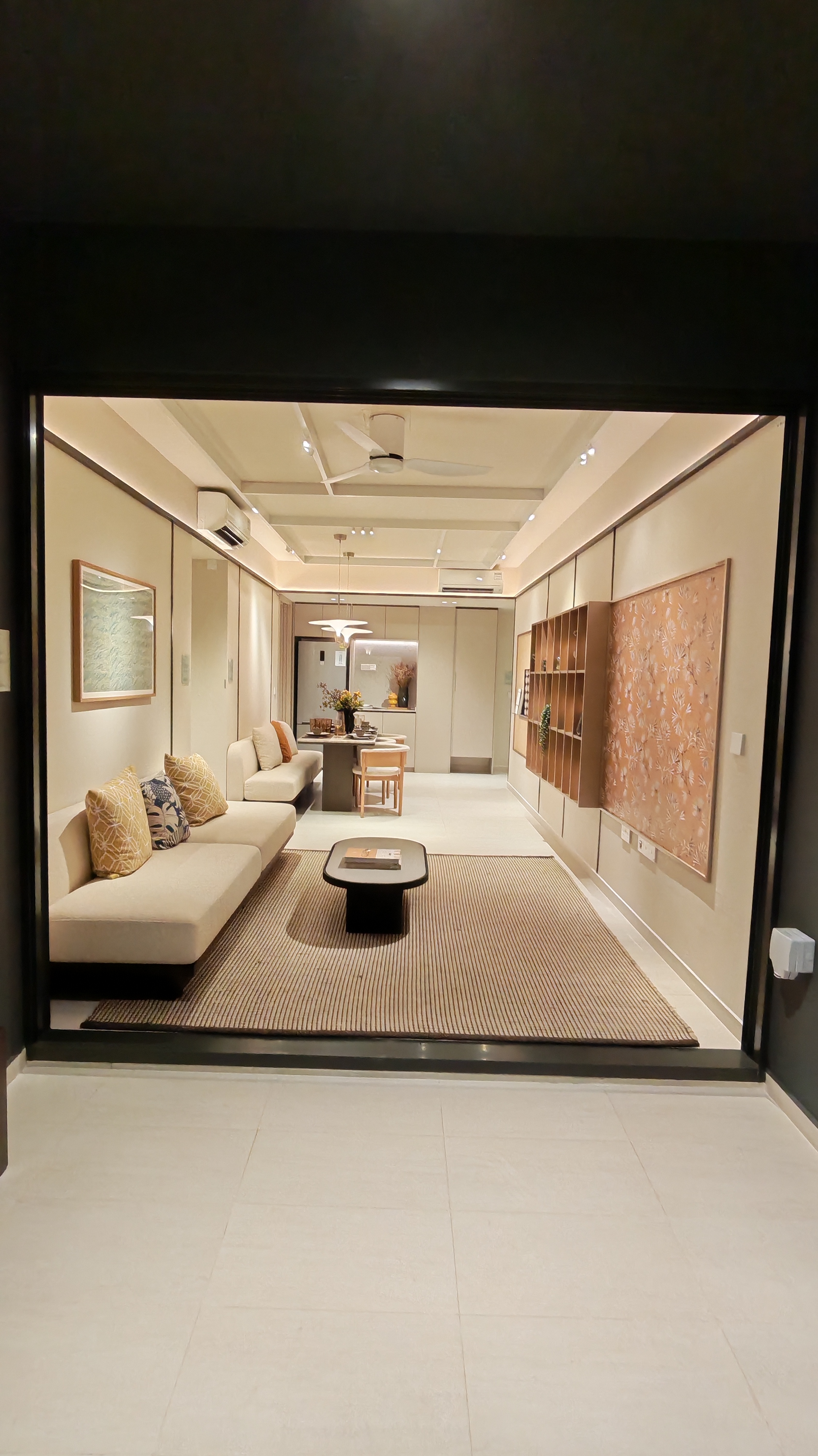 NARRA RESIDENCES image 1 of 10