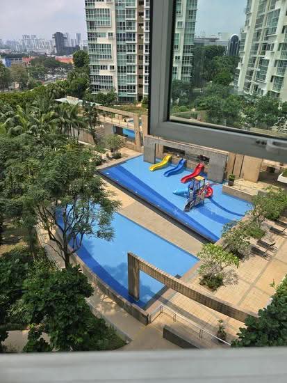 Goldenhill Park Condominium photo 2