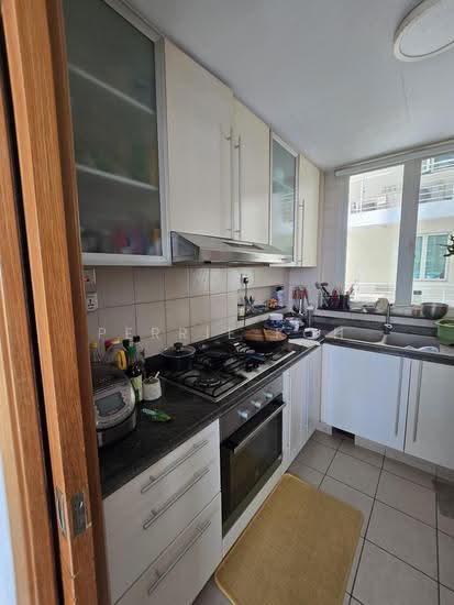Goldenhill Park Condominium photo 6