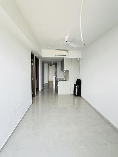 Grand Dunman image 1 of 10