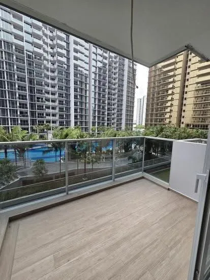 Grand Dunman image 1 of 8