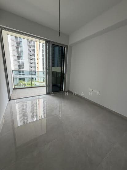 Grand Dunman image 1 of 10
