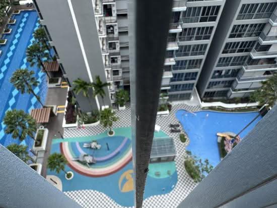 Signature at Yishun photo 2