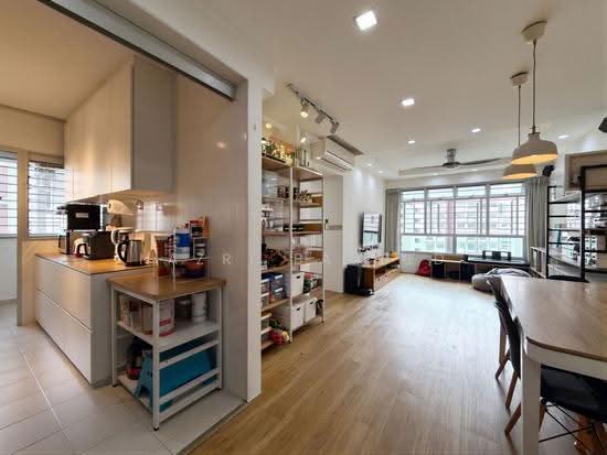 526C Pasir Ris Street 51 photo 6