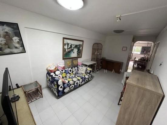 290 Tampines Street 22