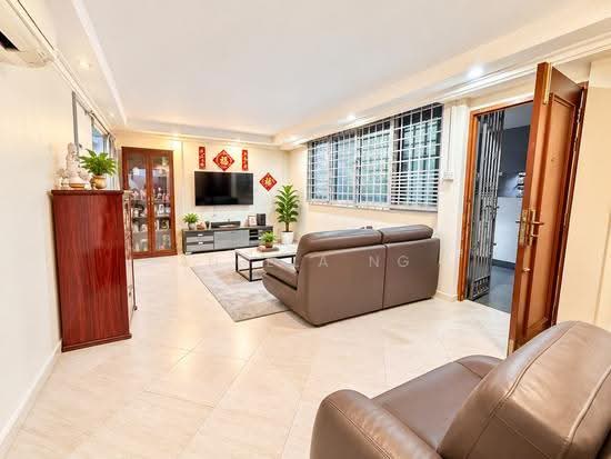 603 Hougang Avenue 4 image 1 of 6