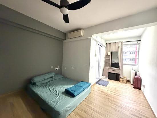 444 Hougang Avenue 8 photo 4