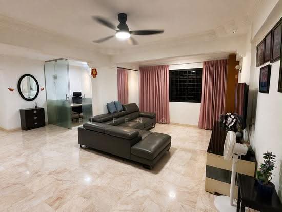 853 HOUGANG CENTRAL image 1 of 3