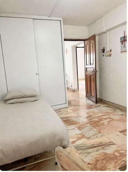 18 Hougang Avenue 3 photo 4