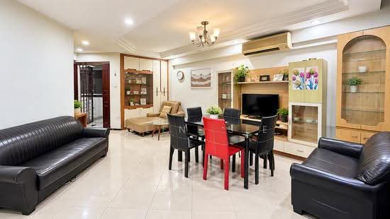 674B Jurong West Street 65 image 1 of 10