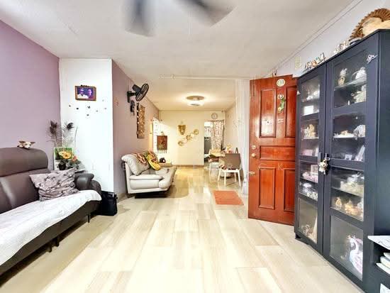 546 JURONG WEST STREET 42 image 1 of 10