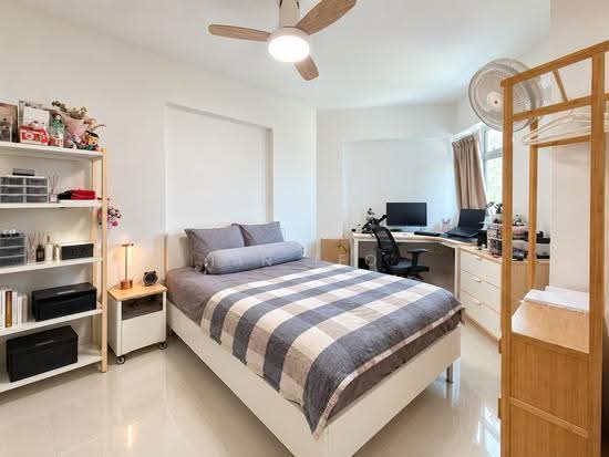 383 Bukit Batok West Avenue 5 photo 5