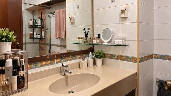 688E Woodlands Drive 75 photo 3