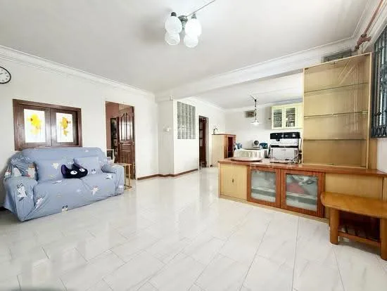 864 Yishun Avenue 4 image 1 of 10