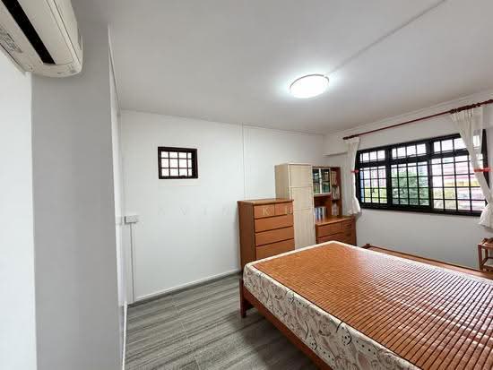 334 Sembawang Close photo 3