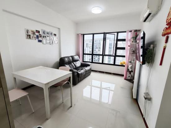 417A Fernvale Link image 1 of 7