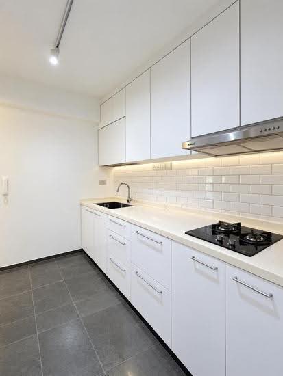 601A Punggol Central photo 3