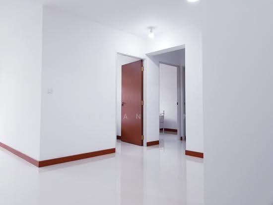 217C Sumang Walk photo 4