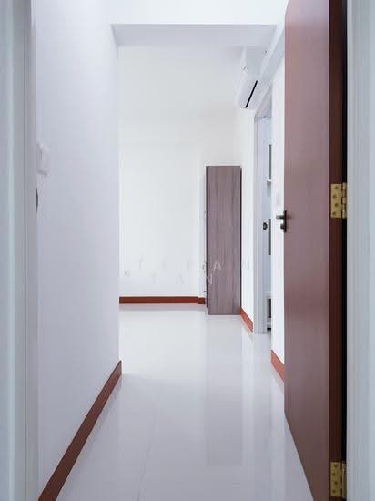 217C Sumang Walk photo 6