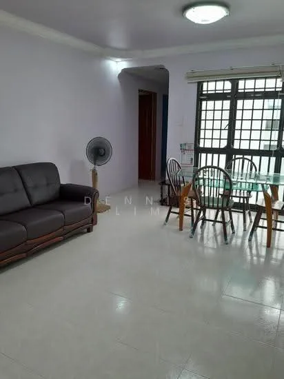 324D Sengkang East Way image 1 of 9