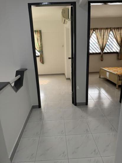 207 Choa Chu Kang Central photo 4