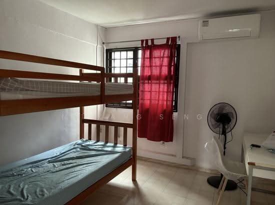 12 Marsiling Lane photo 3
